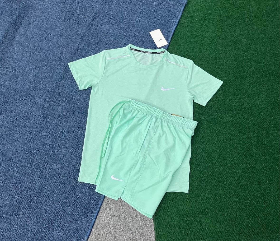 Nike Running Set – Mint Green