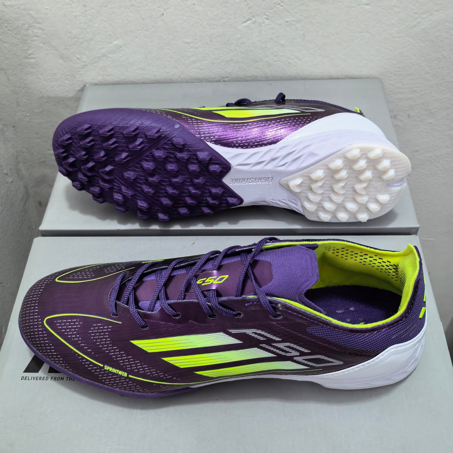 Adidas F50  (Turf)