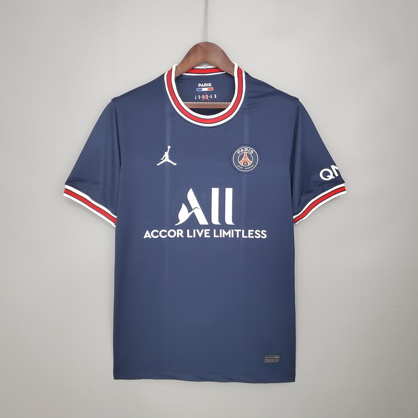 21/22 PSG home