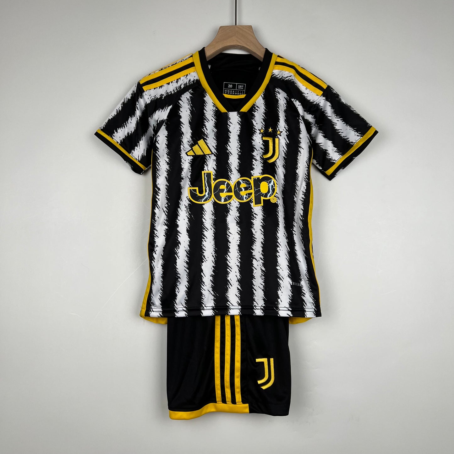 23/24 Kids Juventus home