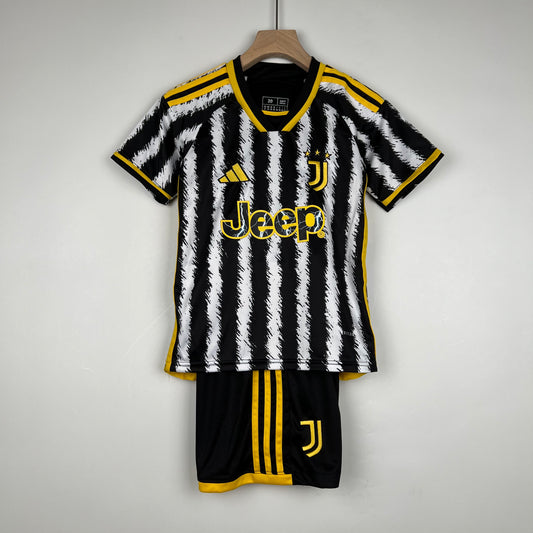 23/24 Kids Juventus home