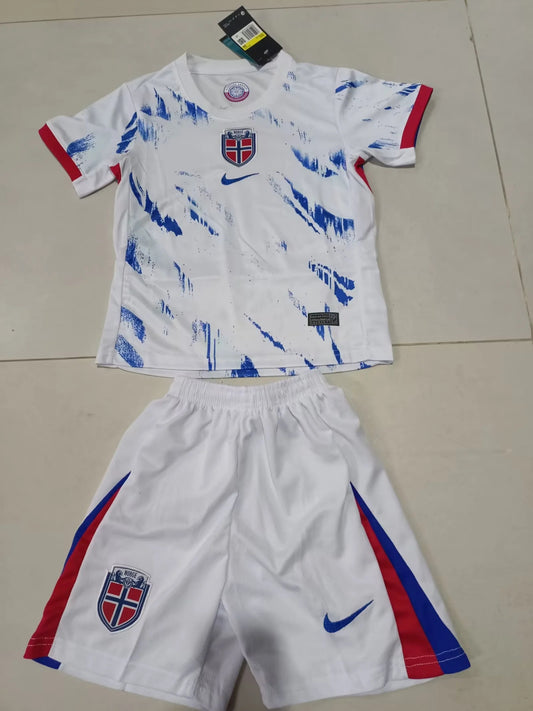 24-25 Norway away kid kit