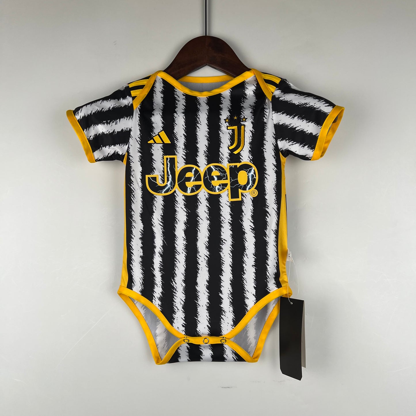 23/24 baby Juventus