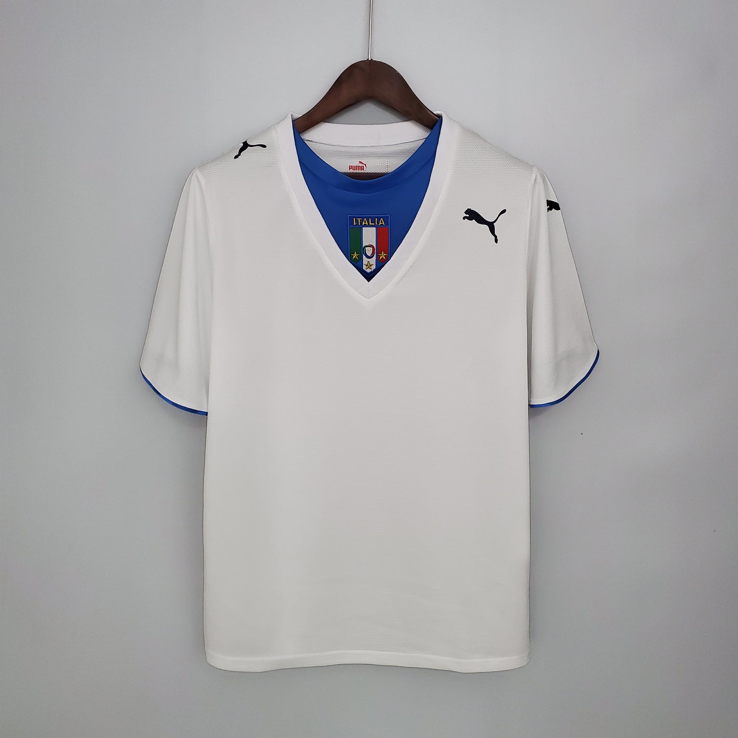 Retro Italy 2006 away