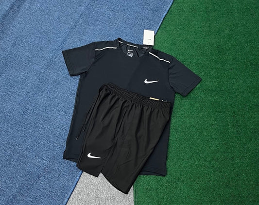 Nike Running Set – Full Black