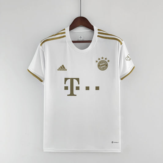 22/23 Bayern Munich away