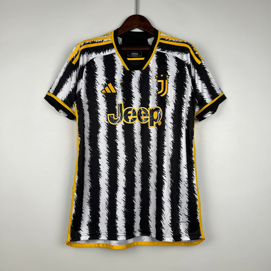 23/24 Juventus Home