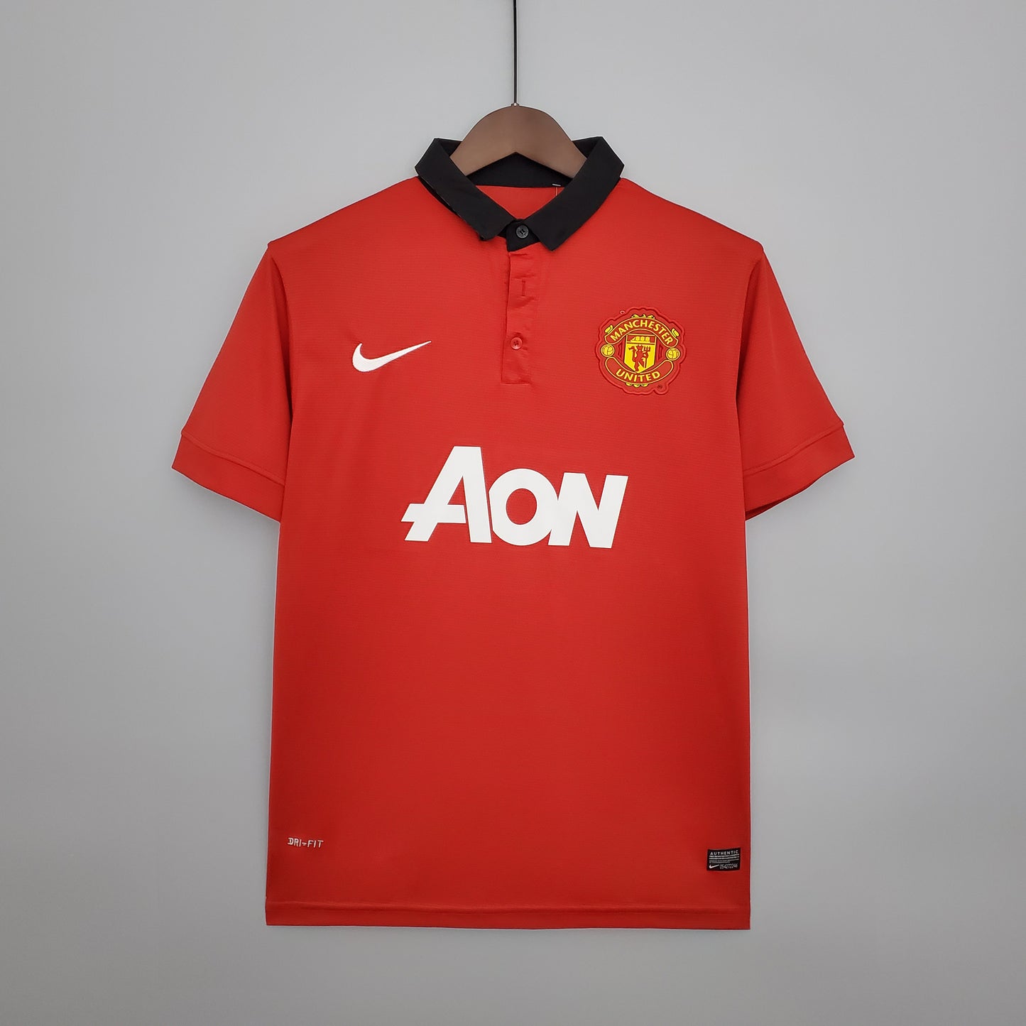 Retro 13/14 M-U home