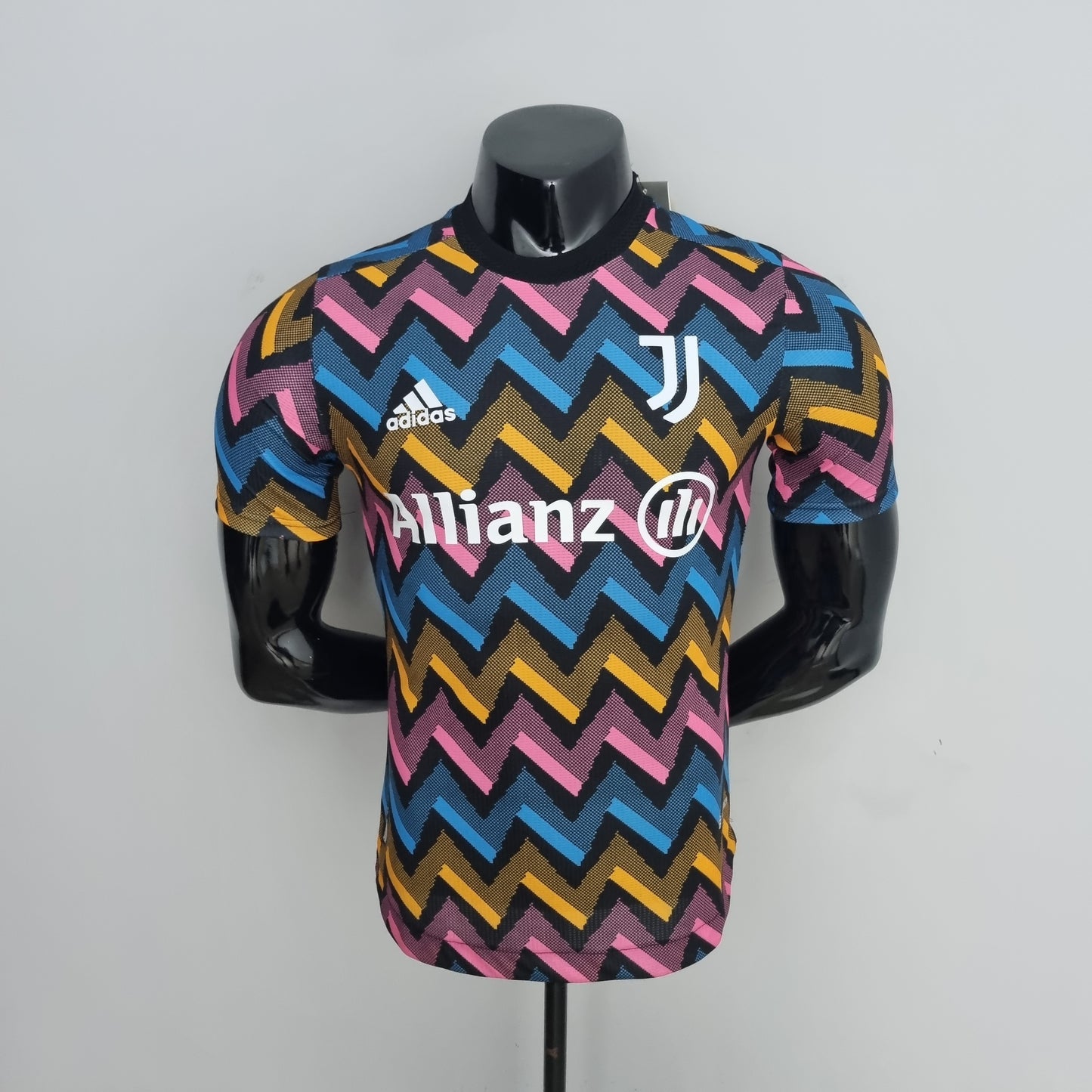 2022 player version Juventus training suit Color