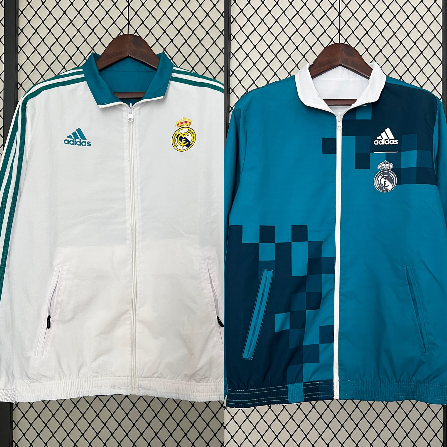 17-18 R MAD reversible windbreaker