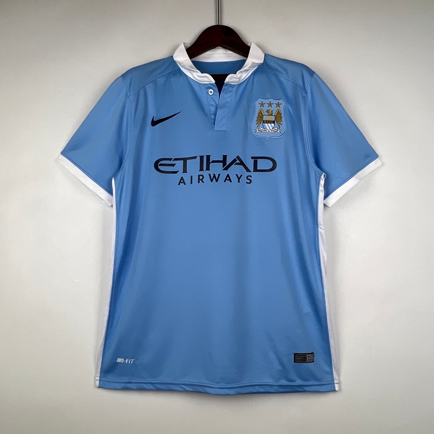 Retro Manchester City 15/16 Home